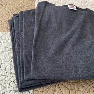 NWOT Set of 6 Fruit of the Loom gray T-shirts